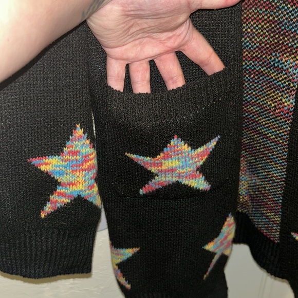 Thick black star cardigan - Picture 2 of 6